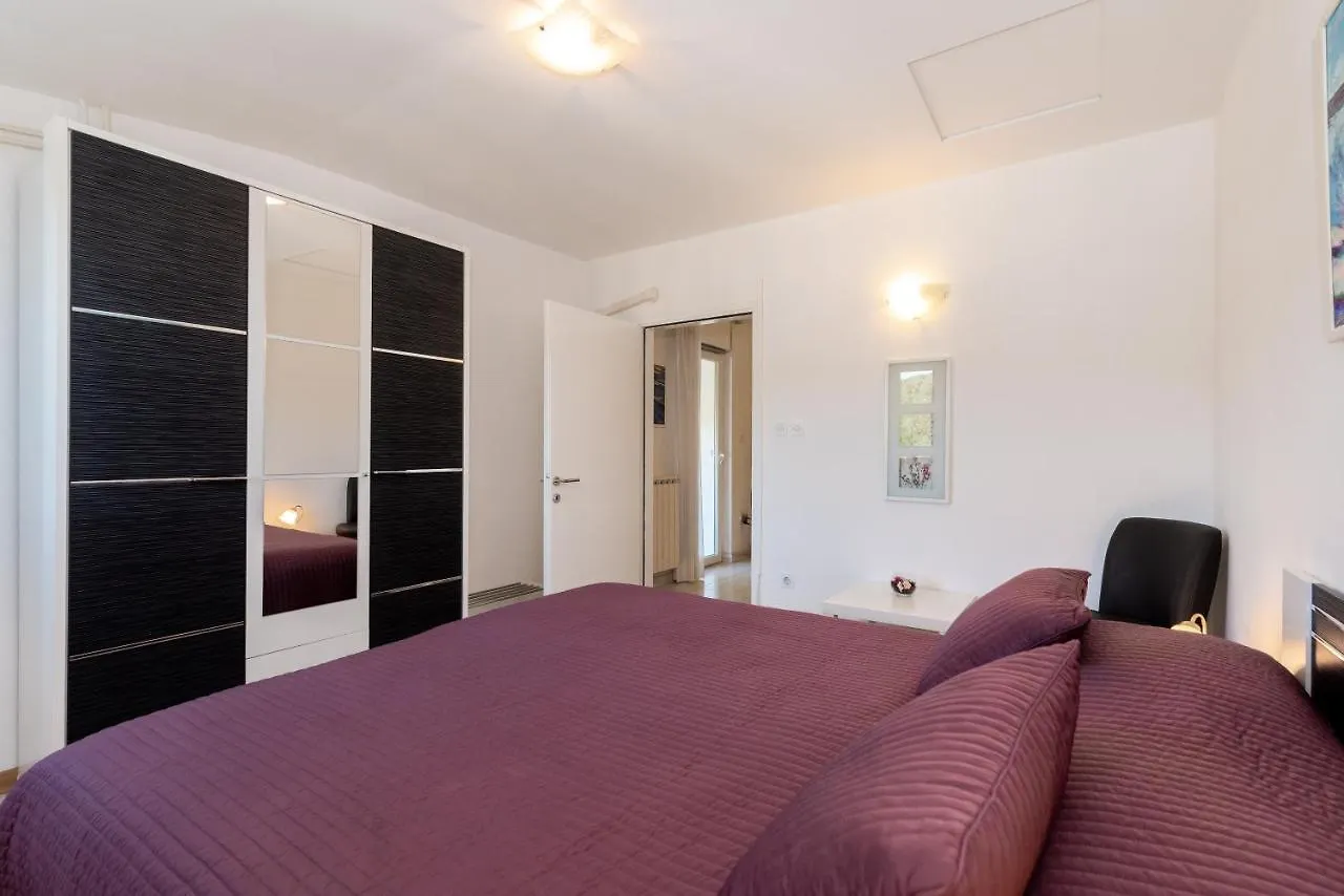 Apartments Kos Rabac